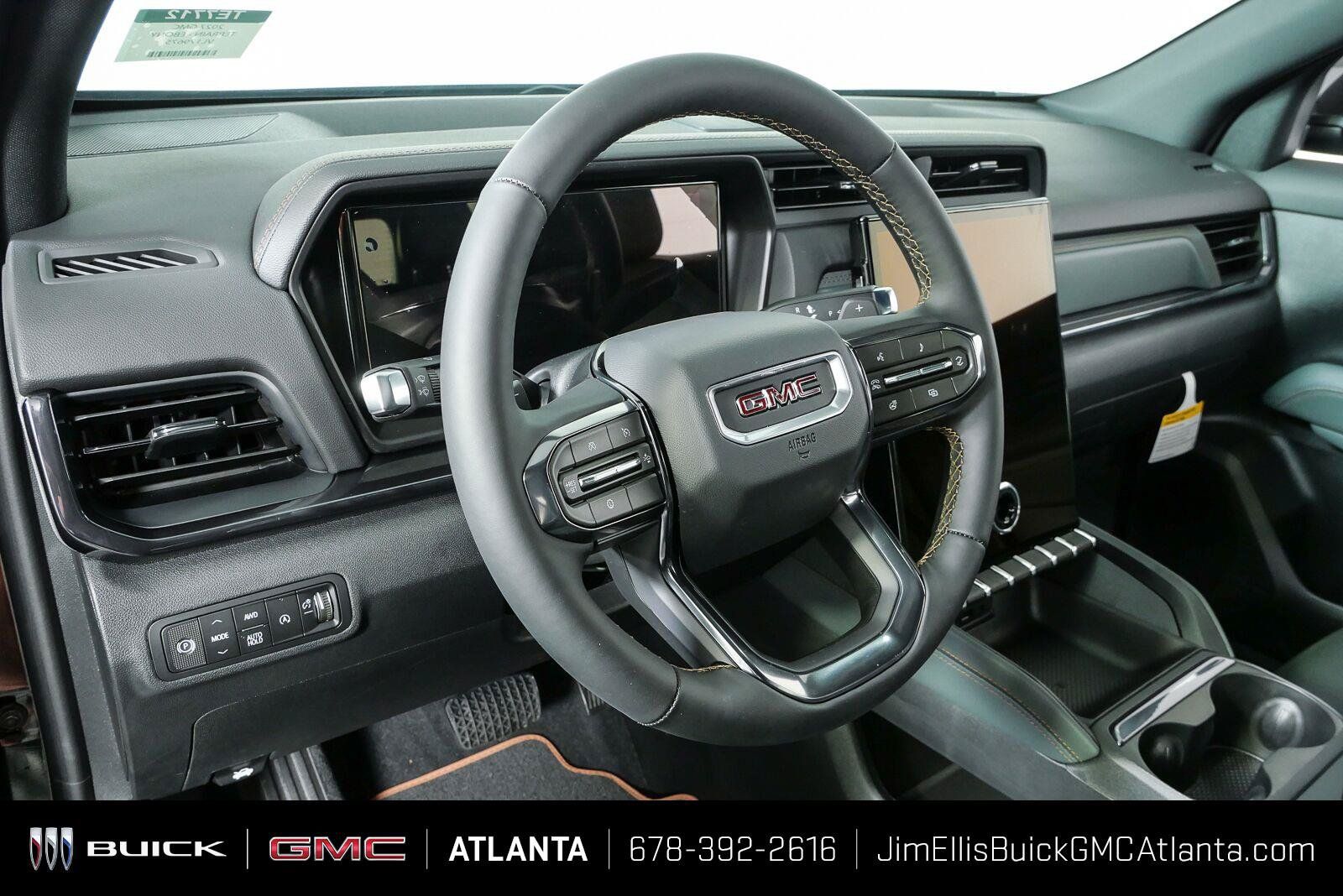 New 2027 GMC Terrain AT4 w/ Convenience Package III AWD/4WD image 4