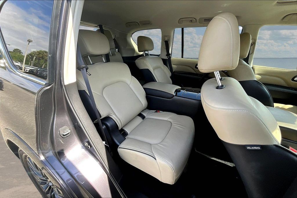 Used 2024 INFINITI QX80 Premium Select w/ Cargo Package AWD/4WD image 24