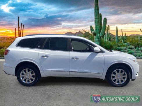 Used 2017 Buick Enclave Leather FWD image 2