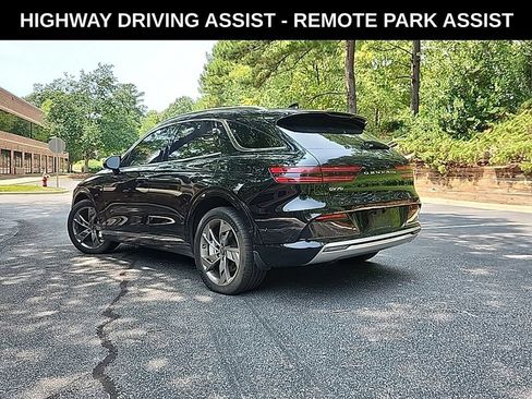 Used 2024 Genesis Electrified GV70 w/ Prestige Package AWD/4WD image 3