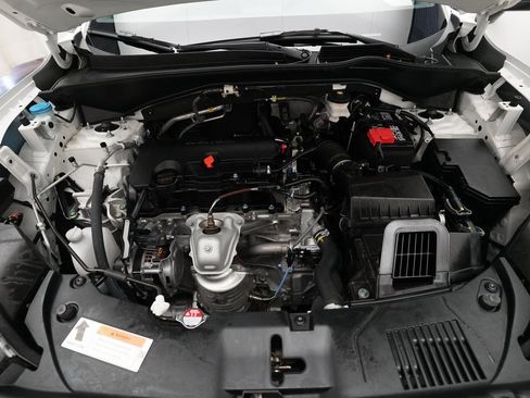 Certified 2024 Honda HR-V Sport image 3