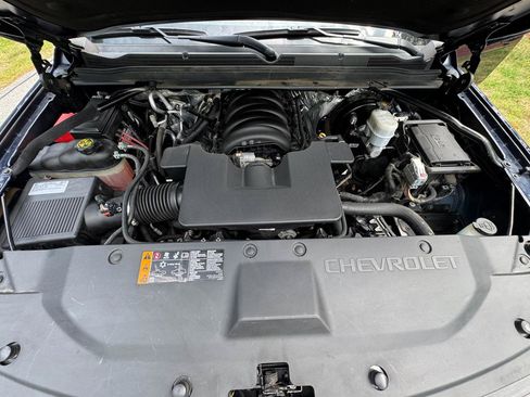 Used 2018 Chevrolet Tahoe LT AWD/4WD image 24