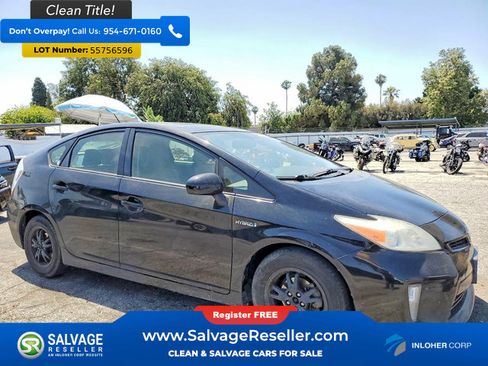 Used 2014 Toyota Prius Four w/ Solar Roof Package FWD image 5