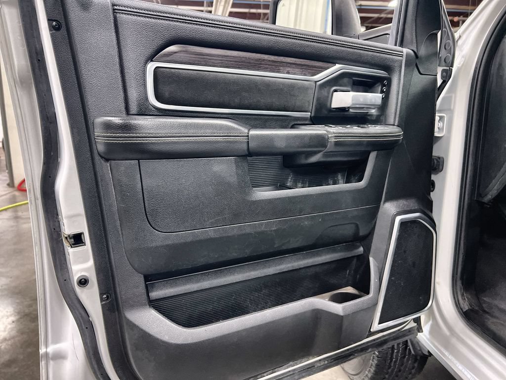 Used 2026 RAM 2500 Laramie AWD/4WD image 16
