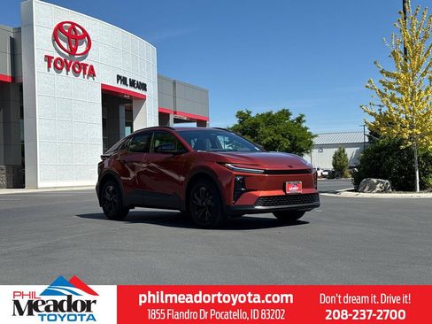 New 2026 Toyota C-HR AWD/4WD image 1
