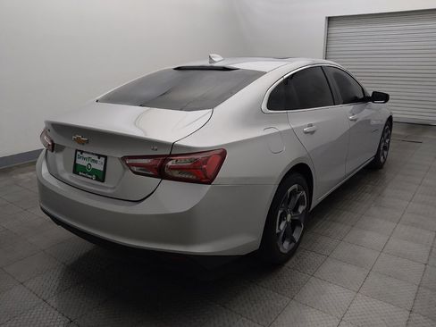 Used 2022 Chevrolet Malibu LT FWD image 9