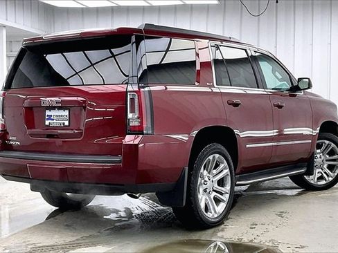 Used 2017 GMC Yukon SLT w/ Premium Edition image 12