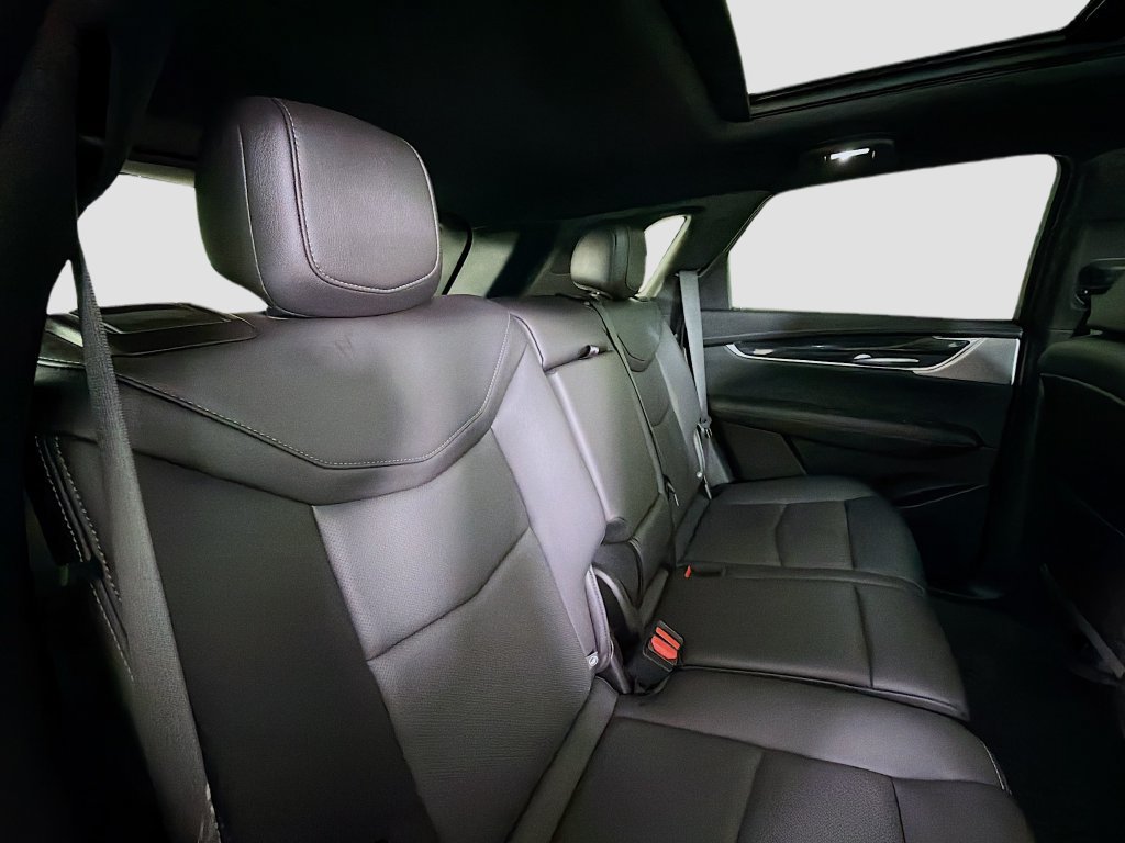 Used 2023 Cadillac XT5 Premium Luxury w/ Technology Package FWD image 32