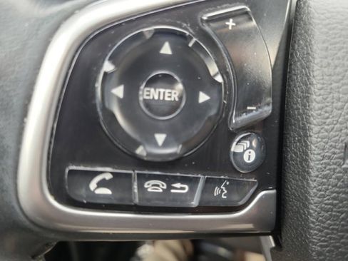 Used 2020 Honda CR-V Touring image 28