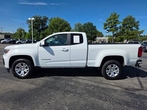 Used 2022 Chevrolet Colorado LT w/ Fleet Safety Package RWD image 7