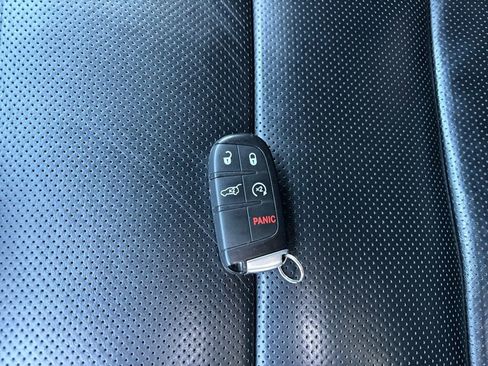 Used 2022 Dodge Durango R/T image 33