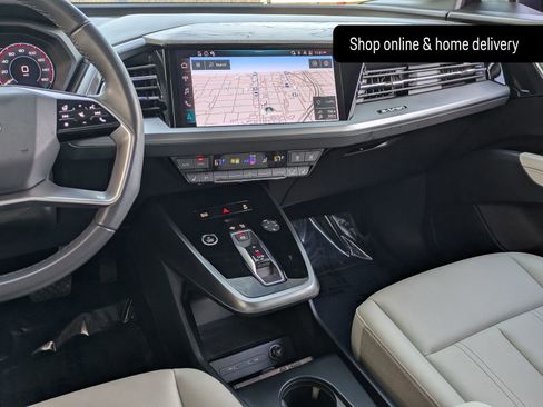 Used 2024 Audi Q4 e-tron Premium Plus image 9