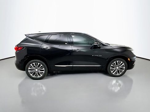 Used 2021 Chevrolet Blazer Premier w/ Driver Confidence II Package FWD image 9
