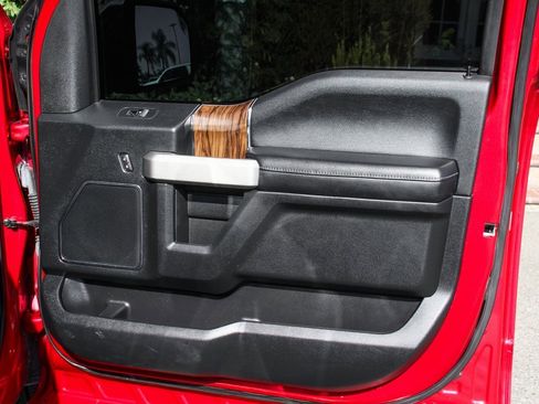 Used 2020 Ford F150 Lariat w/ Equipment Group 502A Luxury image 43