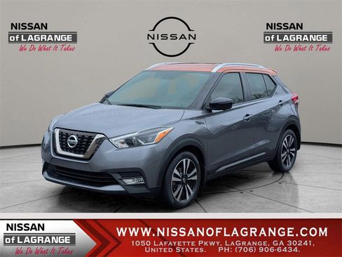 Used 2019 Nissan Kicks SR w/ SR Premium Package image 1