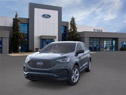 New 2024 Ford Edge SE image 2