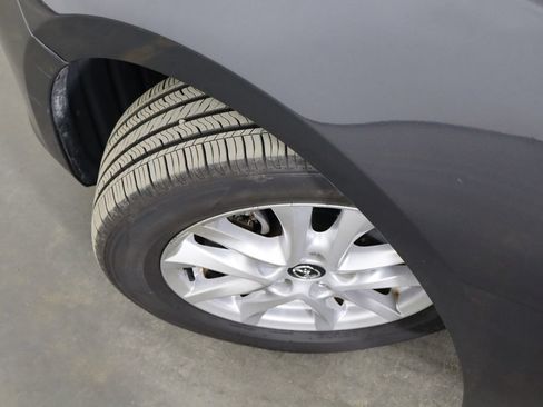 Used 2015 MAZDA MAZDA3 i Touring FWD image 39