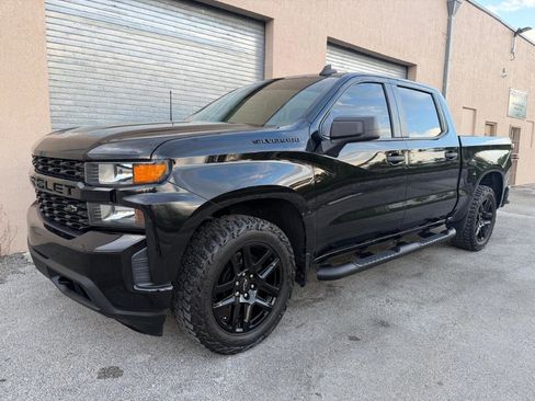 Used 2021 Chevrolet Silverado 1500 Custom w/ Rally Edition image 10