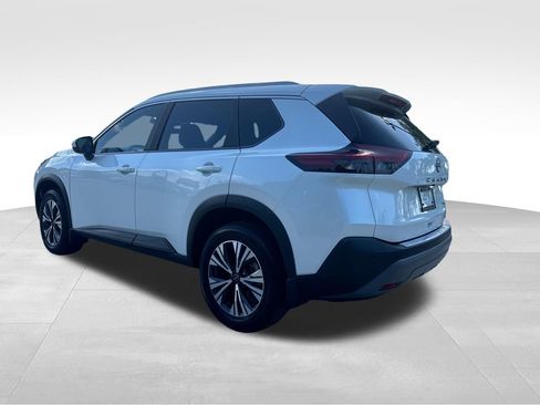 Used 2023 Nissan Rogue SV w/ SV Premium B Package FWD image 5