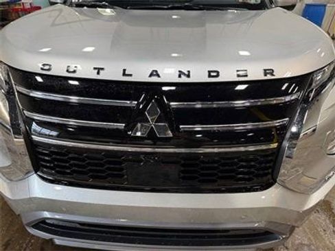 New 2026 Mitsubishi Outlander SE FWD image 31