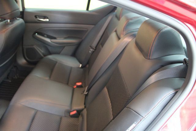 Used 2023 Nissan Altima 2.5 SR AWD/4WD image 9