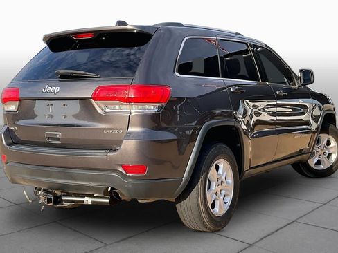 Used 2016 Jeep Grand Cherokee Laredo w/ Quick Order Package 23E AWD/4WD image 12