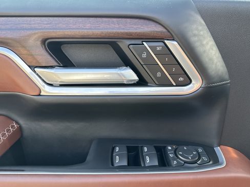 New 2026 GMC Sierra 2500 Denali Ultimate w/ Max Trailering Package image 19