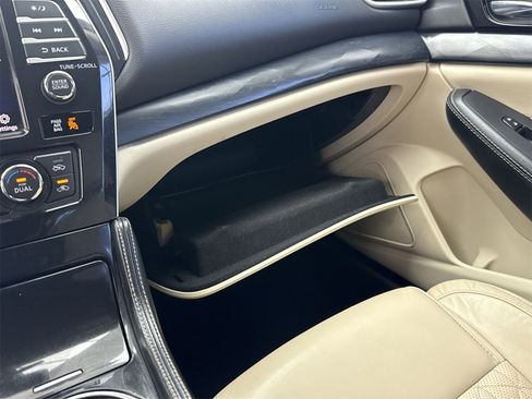 Used 2021 Nissan Maxima Platinum w/ Sport Mat Group image 33