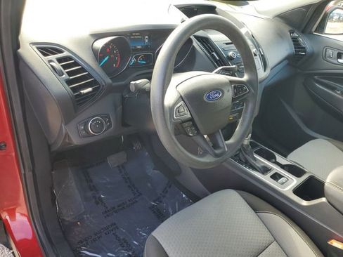 Certified 2017 Ford Escape SE image 17