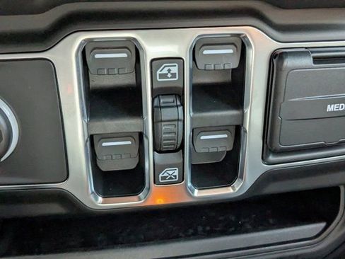 New 2026 Jeep Wrangler Sahara image 23