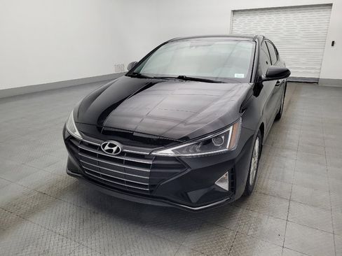Used 2019 Hyundai Elantra SEL w/ Winter Weather Package image 15