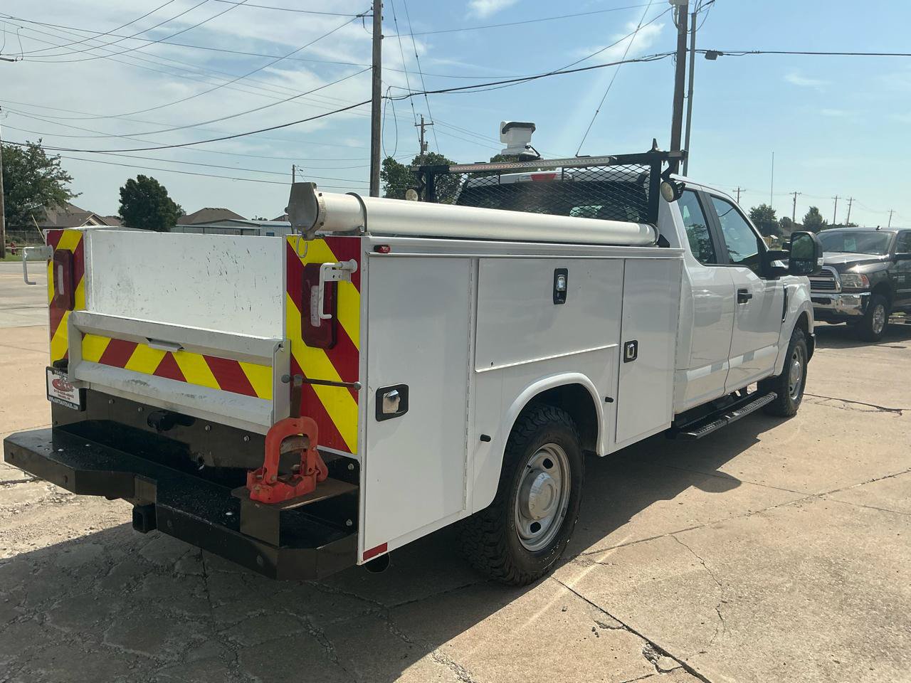Used 2019 Ford F250 XL w/ Power Equipment Group RWD image 6