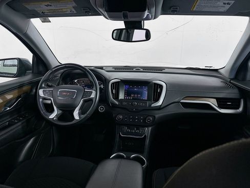 Used 2020 GMC Terrain SLE FWD image 21