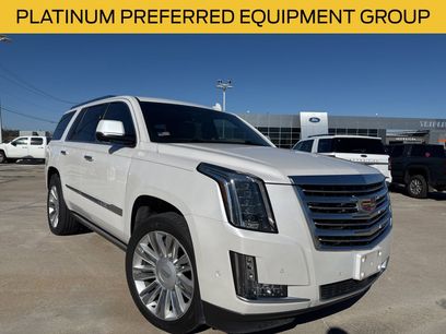 Used 2018 Cadillac Escalade Platinum