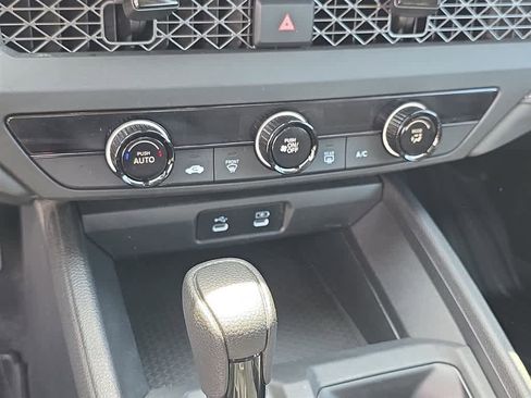 Used 2024 Honda Accord LX image 40