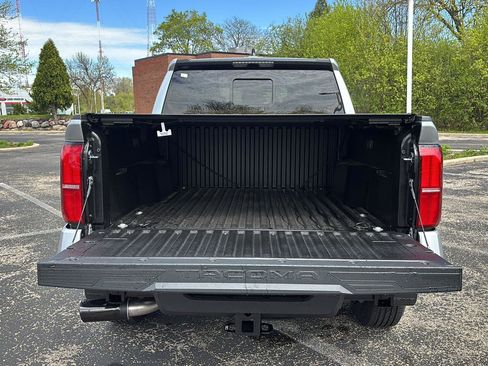 New 2026 Toyota Tacoma SR5 AWD/4WD image 10