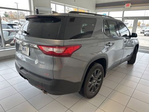 Used 2021 Chevrolet Traverse RS image 4