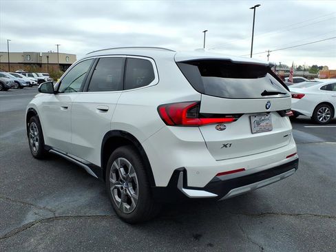 Used 2025 BMW X1 xDrive28i image 16