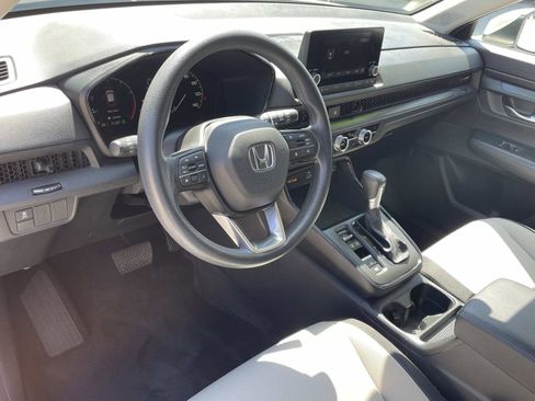 Certified 2023 Honda CR-V EX image 3