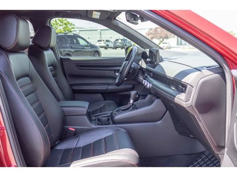 Used 2025 Honda CR-V Sport-L image 11