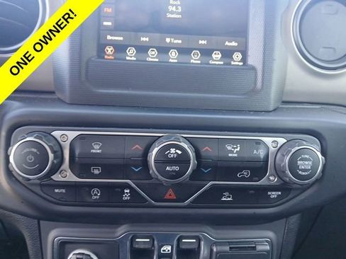 Used 2020 Jeep Gladiator Sport w/ Quick Order Package 24S AWD/4WD image 20