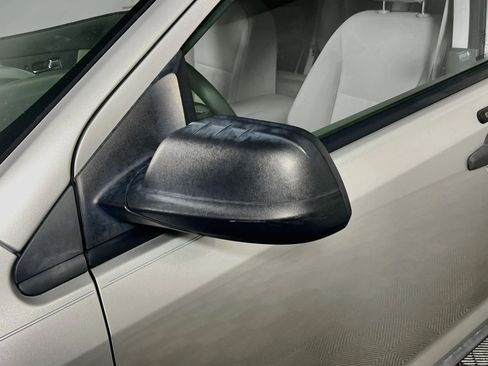 Used 2013 Ford Edge SE FWD image 13