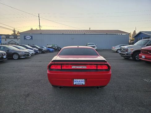 Used 2014 Dodge Challenger R/T Plus image 6