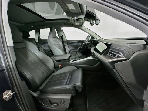 Used 2025 Audi Q5 Premium Plus w/ Premium Plus AWD/4WD image 26
