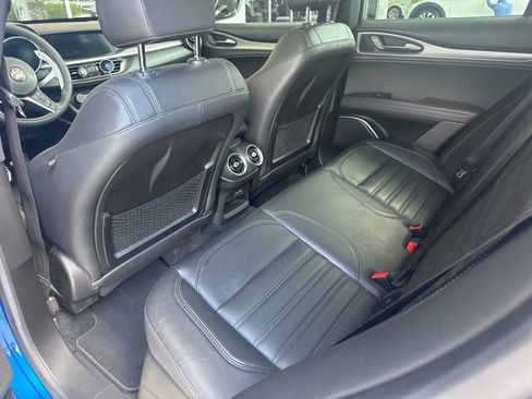 Used 2018 Alfa Romeo Stelvio Ti Sport image 7