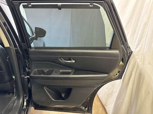 Used 2022 Nissan Pathfinder SL w/ SL Premium Package image 29