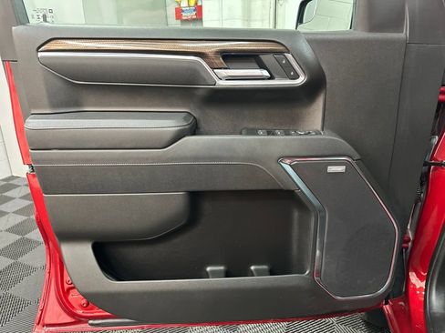 Used 2026 Chevrolet Silverado 1500 LT Trail Boss w/ Convenience Package II AWD/4WD image 17
