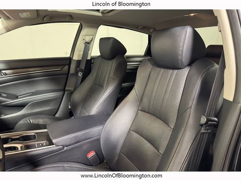 Used 2018 Honda Accord Touring image 20
