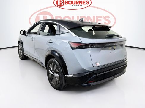 Used 2023 Nissan Ariya FWD image 7