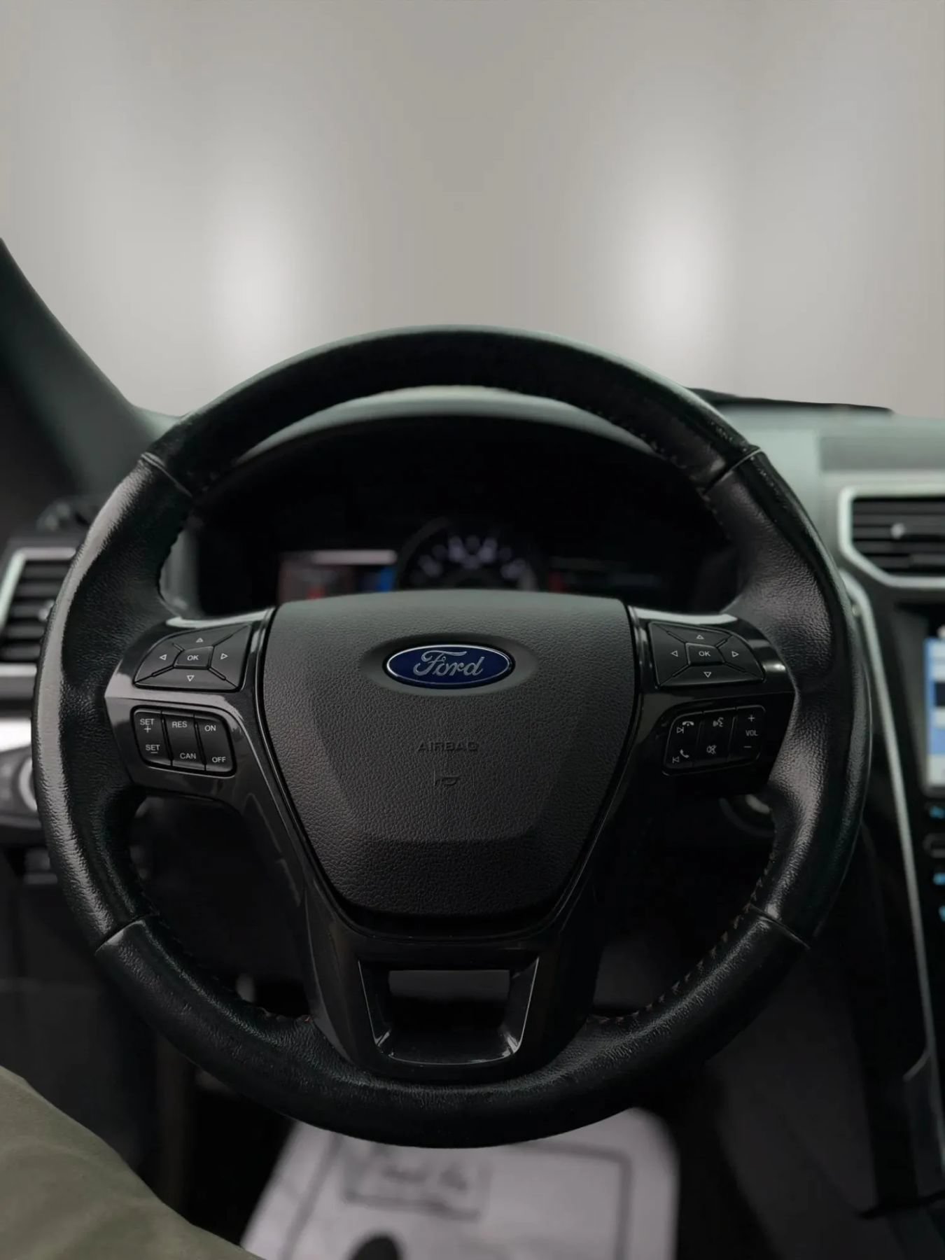 Used 2017 Ford Explorer Sport AWD/4WD image 21